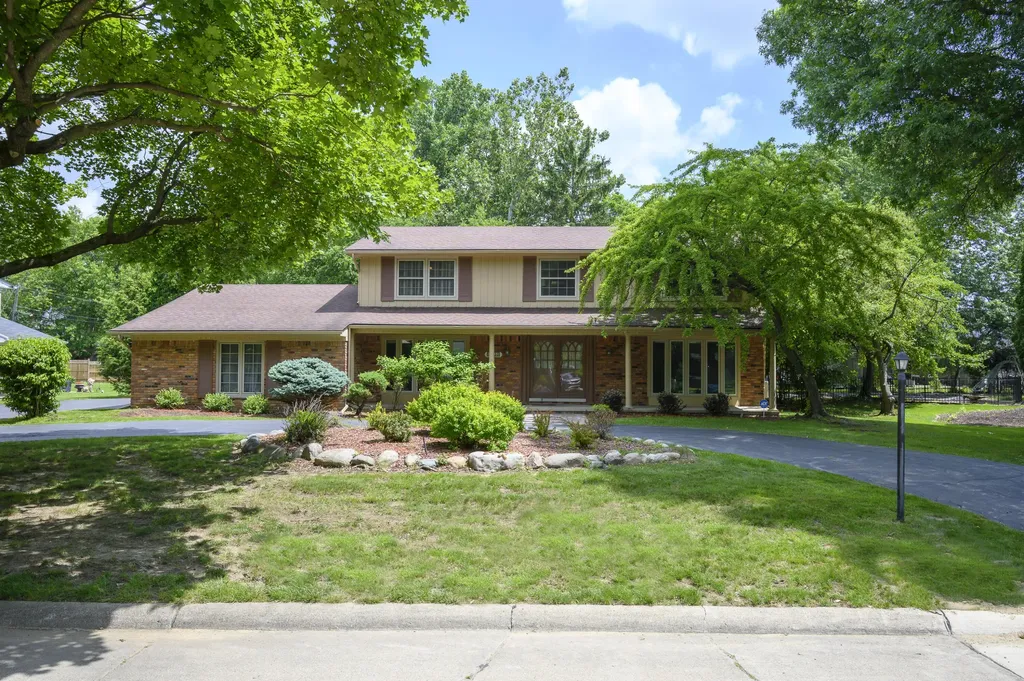 28550 Tavistock Trail Southfield City MI 48034