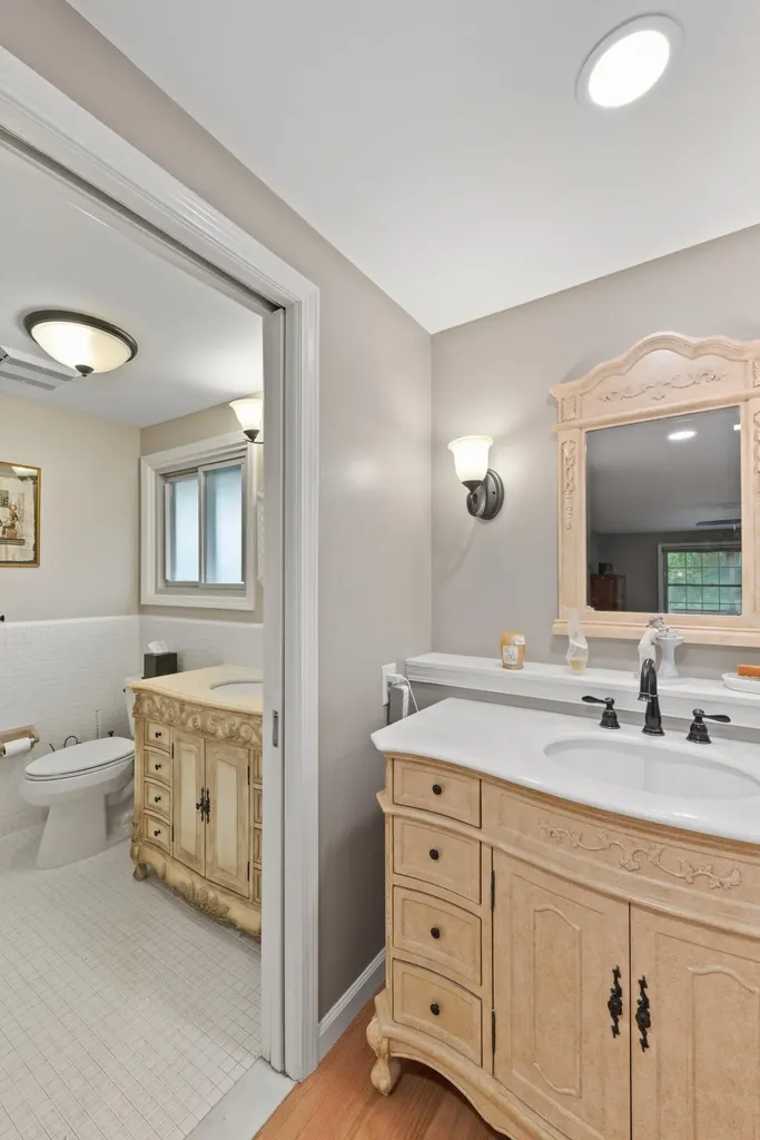 28550 Tavistock Trail Southfield City MI 48034