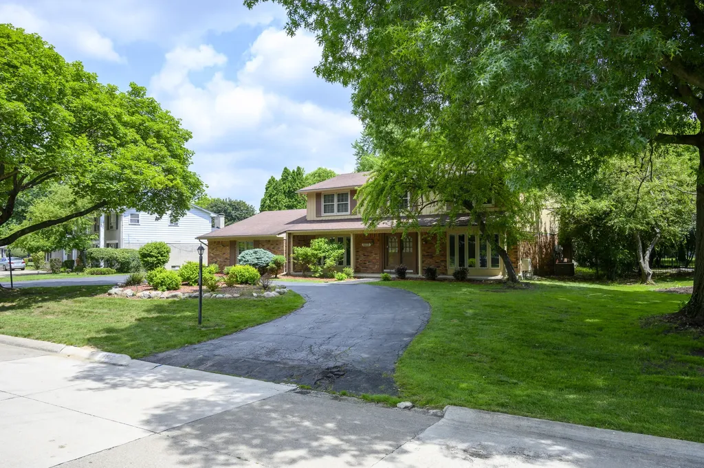 28550 Tavistock Trail Southfield City MI 48034