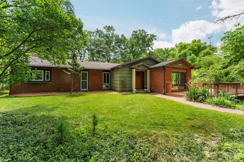 4795 Bridgeway Drive Scio Township MI 48103
