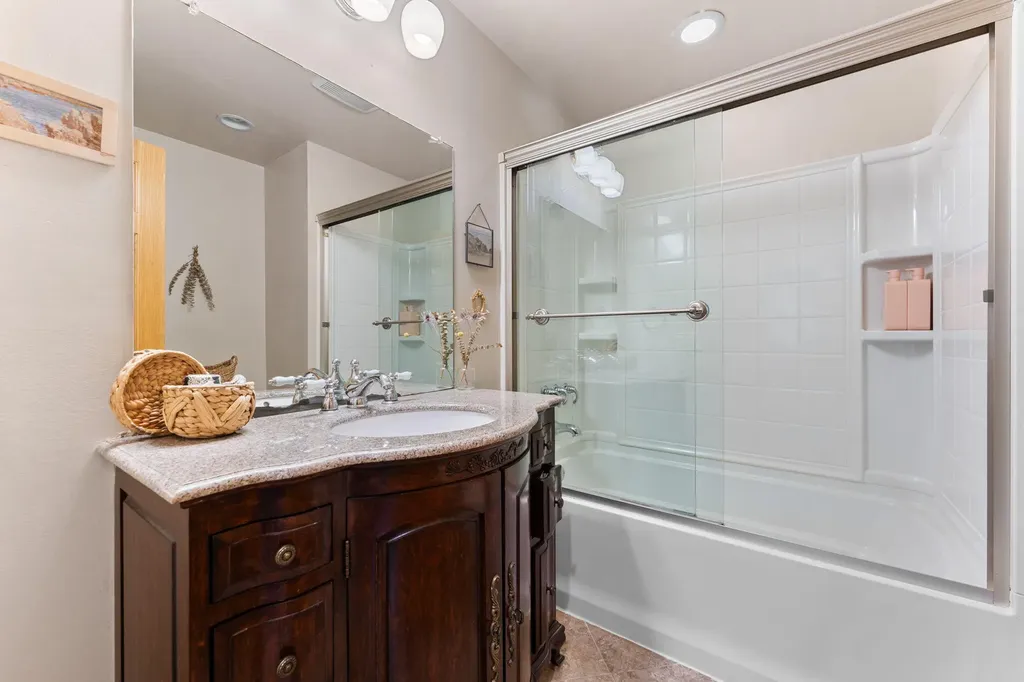 4795 Bridgeway Drive Scio Township MI 48103