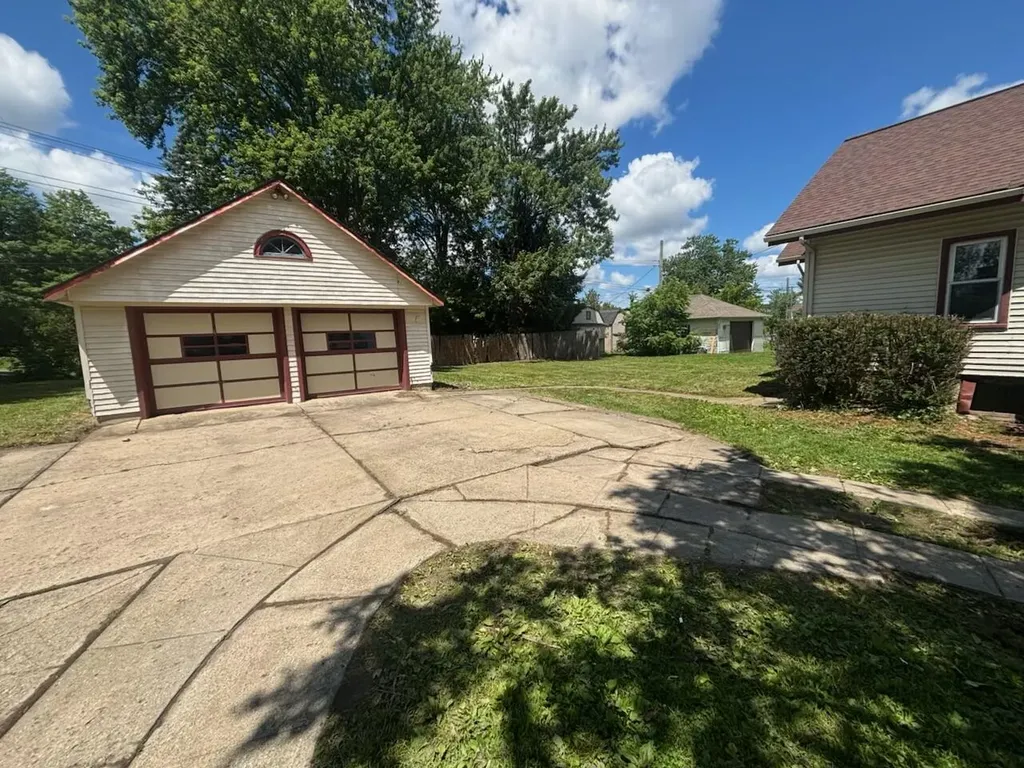 3194 Main Street Marlette City MI 48453
