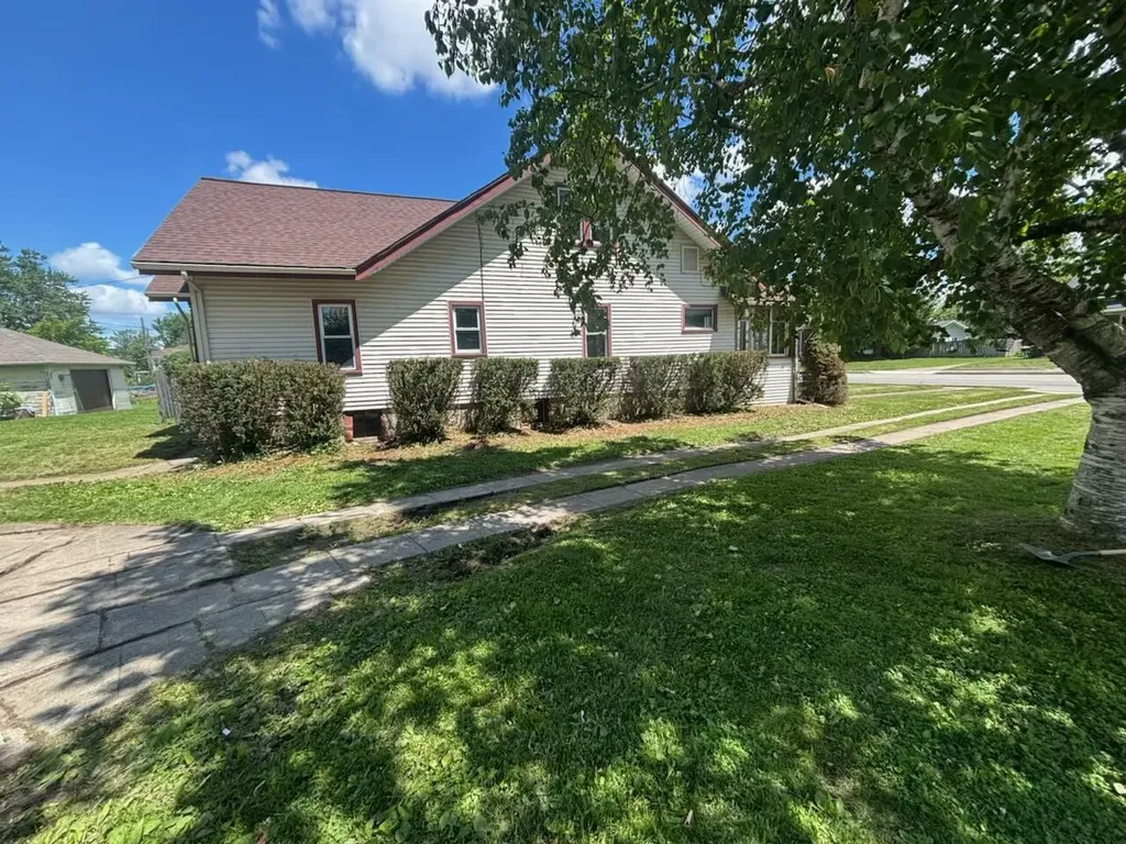 3194 Main Street Marlette City MI 48453