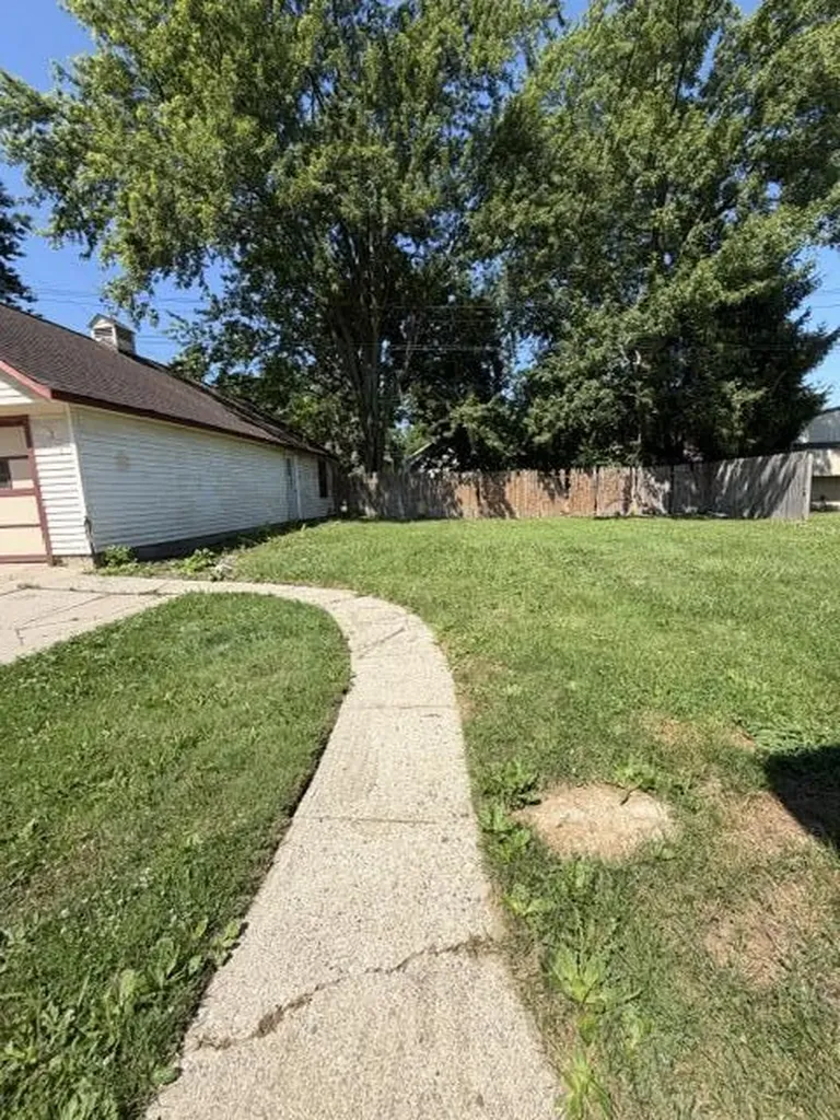 3194 Main Street Marlette City MI 48453