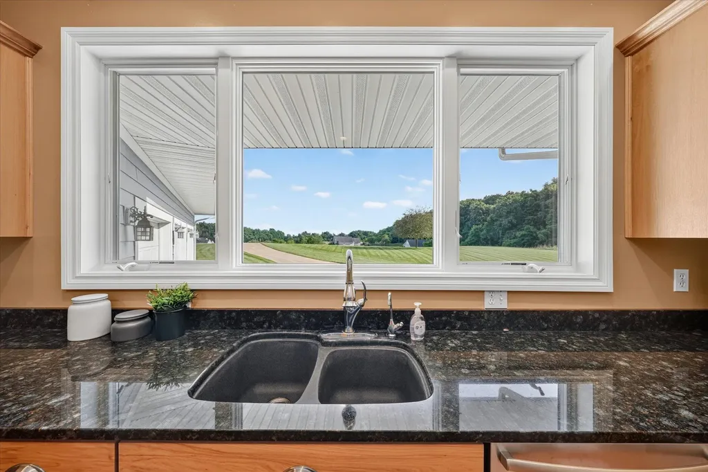 9348 Stoneview Lane Webster Township MI 48189