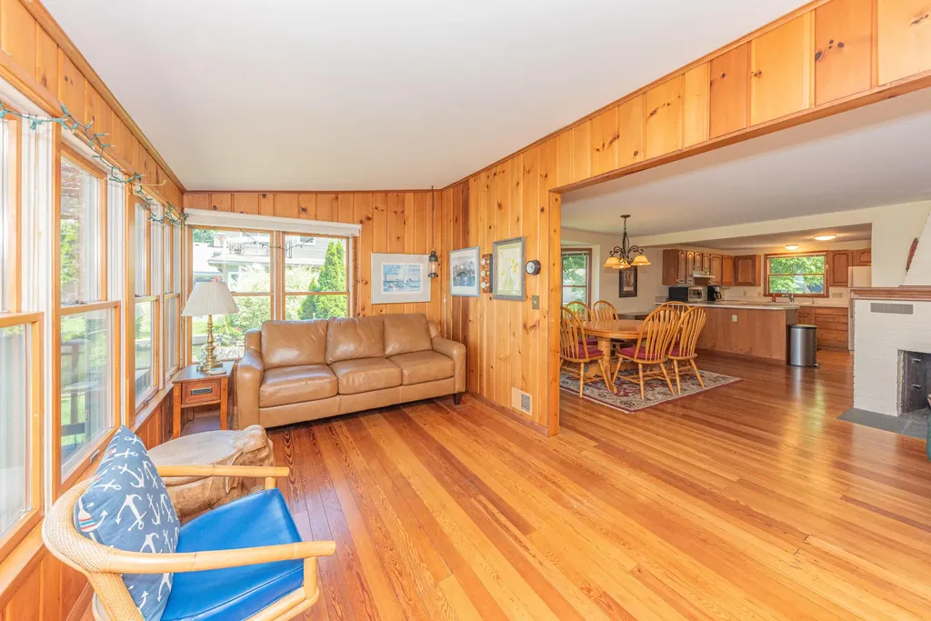 11818 Algonquin Drive Putnam Township MI 48169