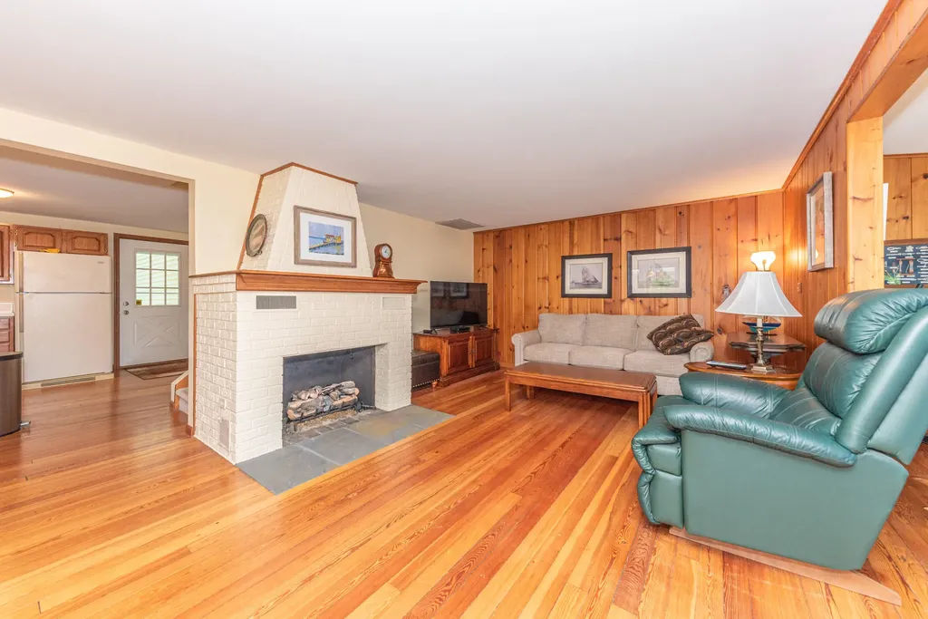 11818 Algonquin Drive Putnam Township MI 48169