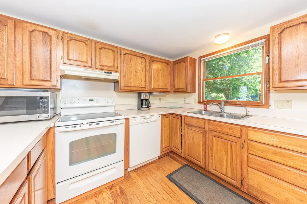 11818 Algonquin Drive Putnam Township MI 48169