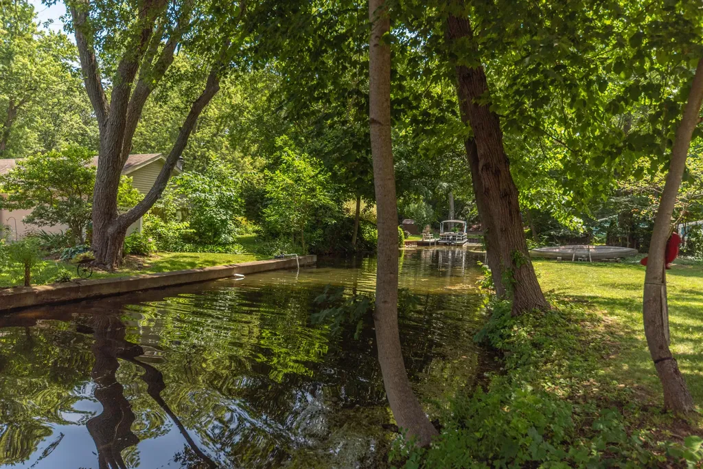 11818 Algonquin Drive Putnam Township MI 48169