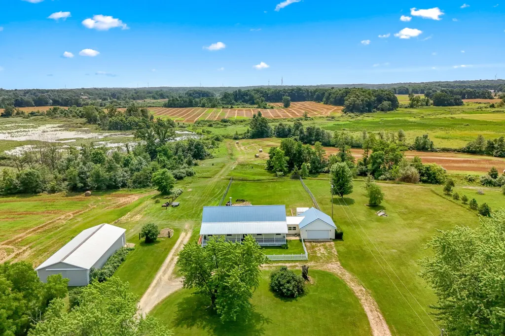 8651 Moreland Road Moscow Township MI 49249