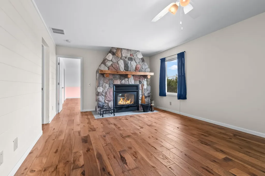 8651 Moreland Road Moscow Township MI 49249