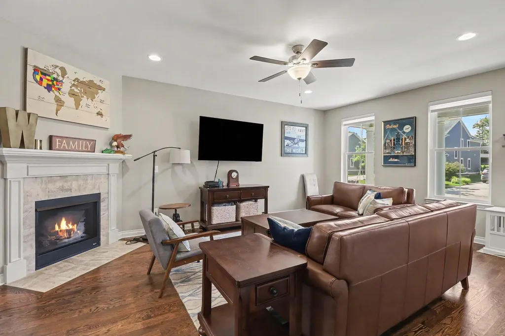 456 Vanessa Court Saline City MI 48176