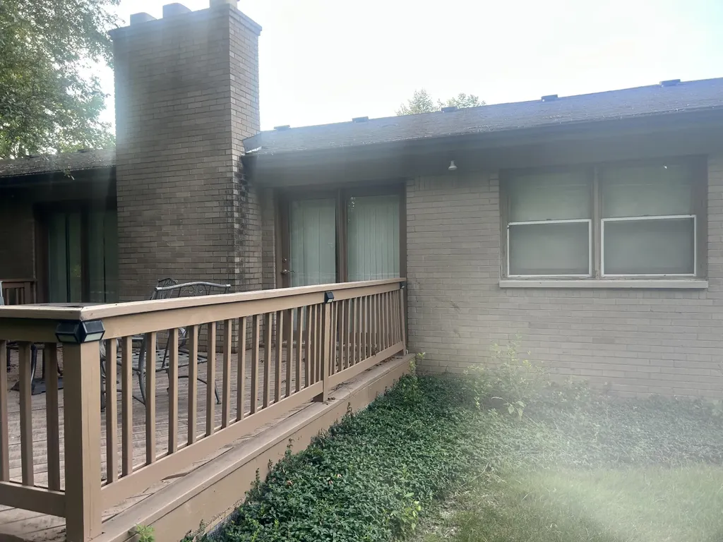 22745 Shevington Drive Southfield City MI 48034