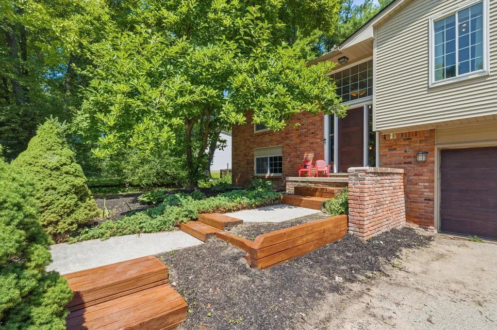 7737 Collingwood Drive Genoa Township MI 48114