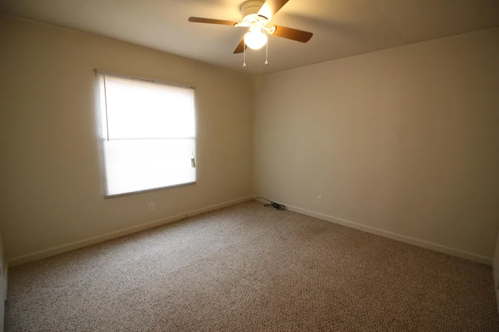 45768 Kozma Street Belleville City MI 48111