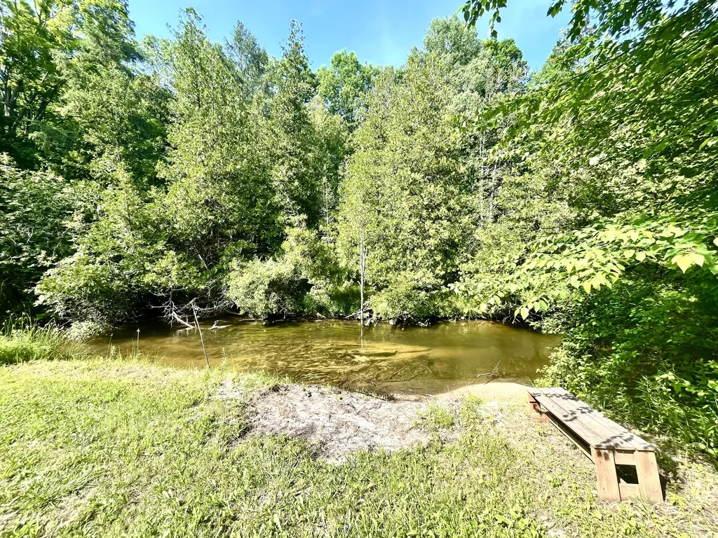 1769 E M-30 Clement Township MI 48610
