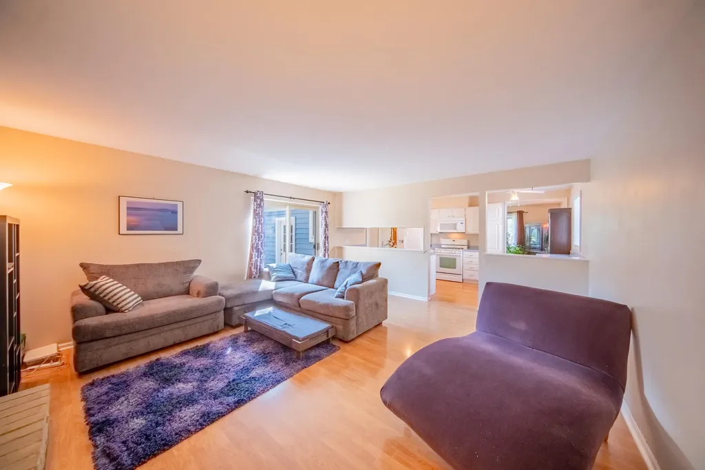 7957 Meadowview Court Ypsilanti Charter Township MI 48197