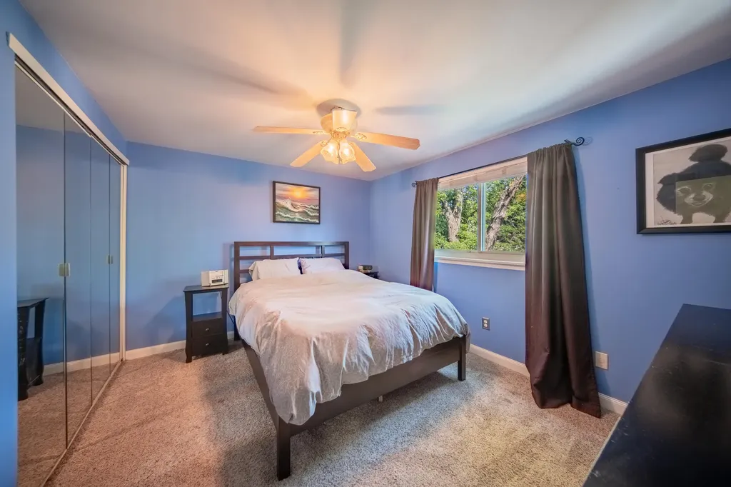 7957 Meadowview Court Ypsilanti Charter Township MI 48197