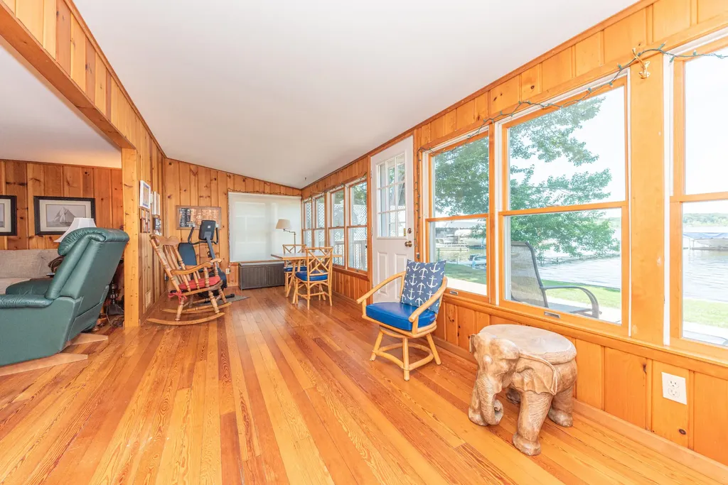 11818 Algonquin Drive Putnam Township MI 48169