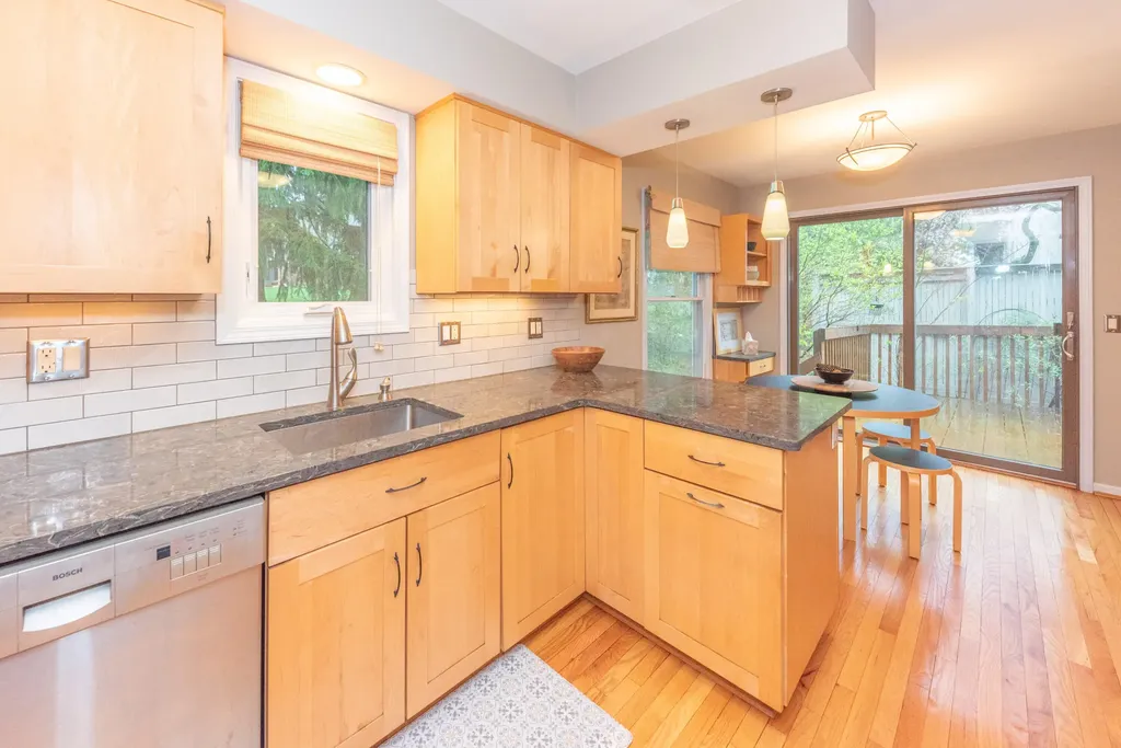 2172 Overlook Court Ann Arbor City MI 48103