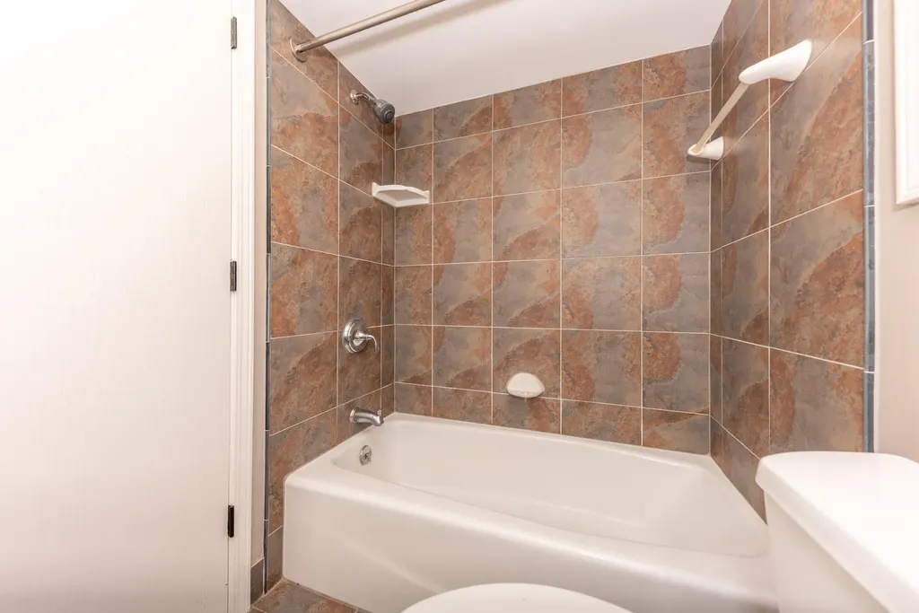 2172 Overlook Court Ann Arbor City MI 48103