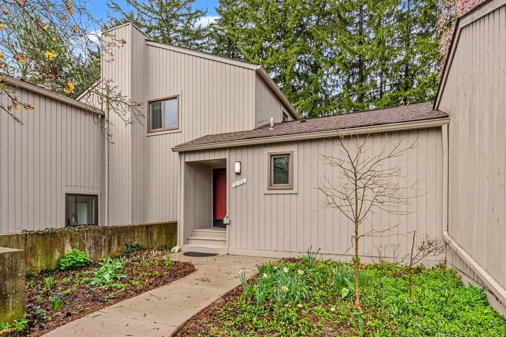 2172 Overlook Court Ann Arbor City MI 48103