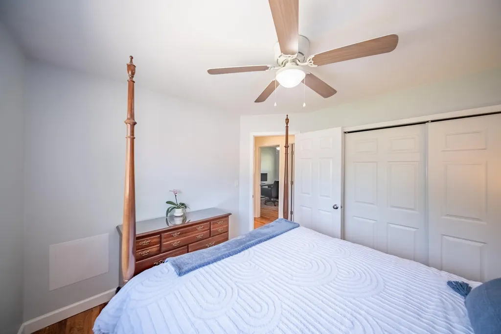 153 Nichols Drive Saline City MI 48176
