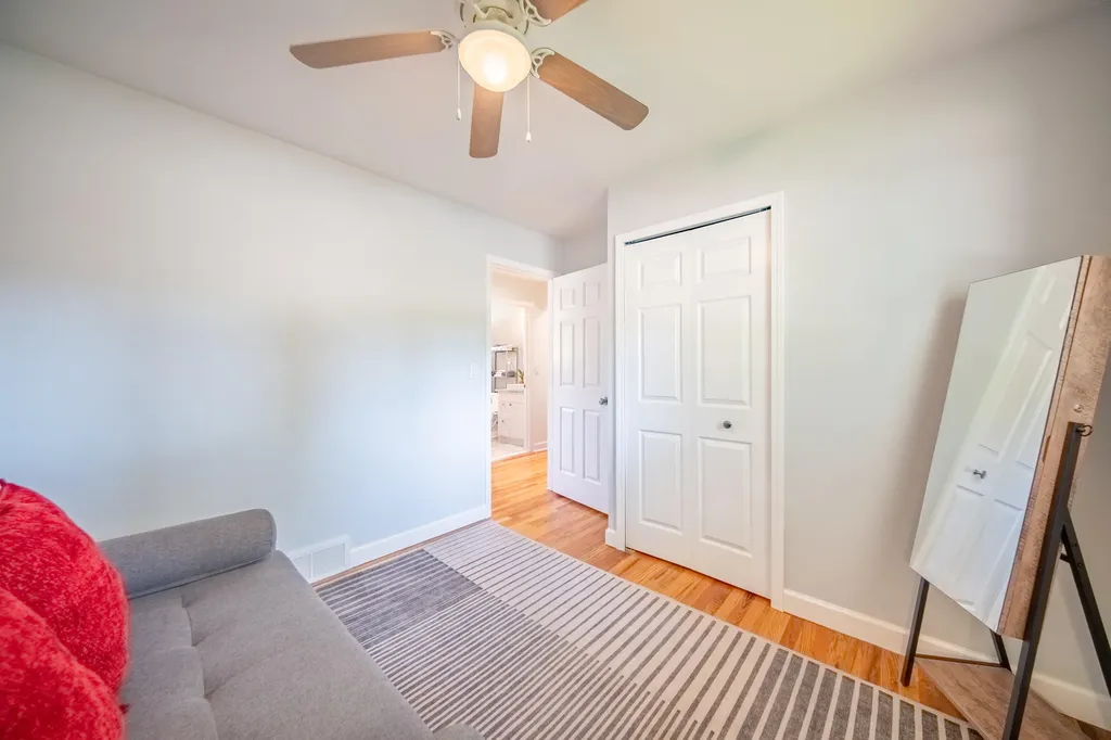 153 Nichols Drive Saline City MI 48176