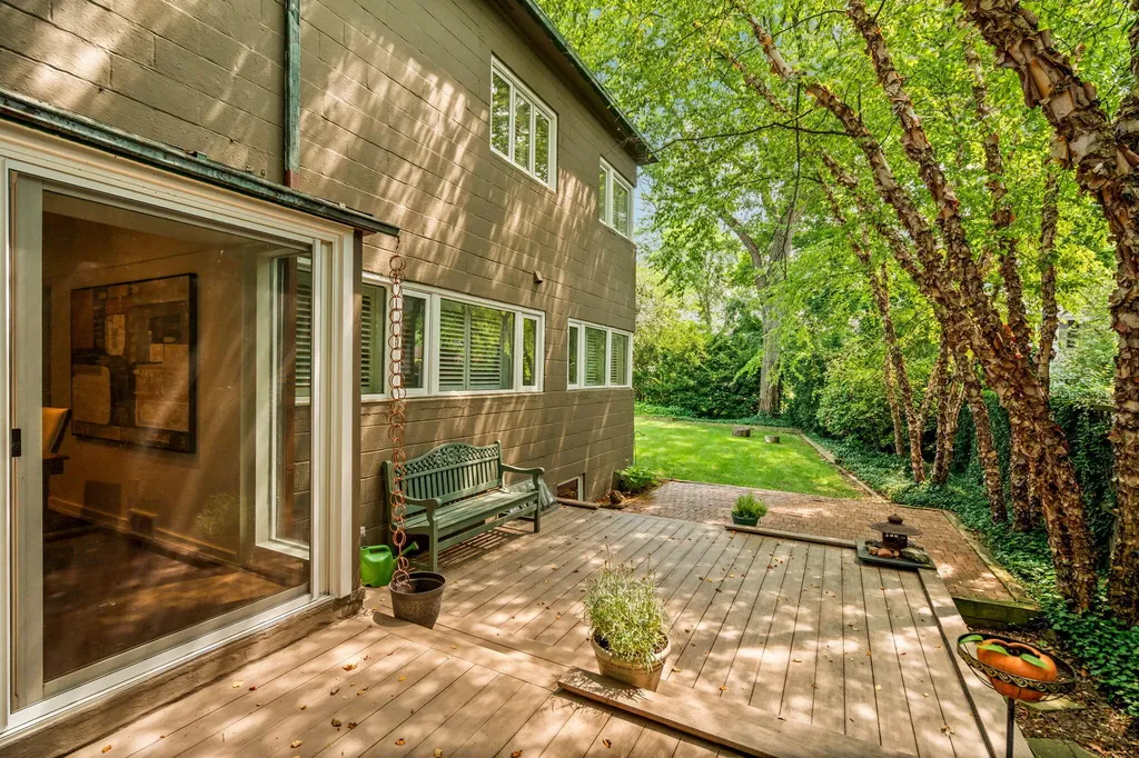 515 Oswego Street Ann Arbor City MI 48104