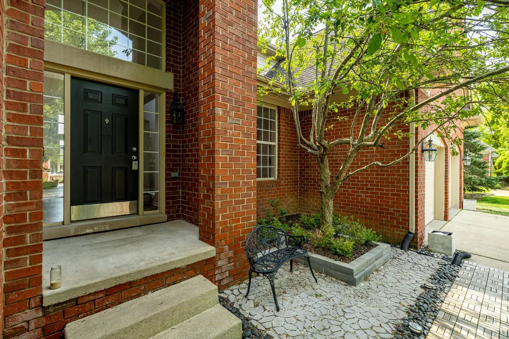 29170 Hemingway Drive Novi City MI 48377