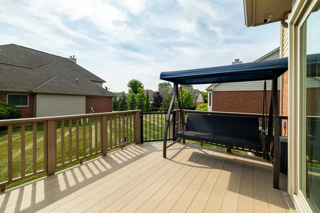29170 Hemingway Drive Novi City MI 48377