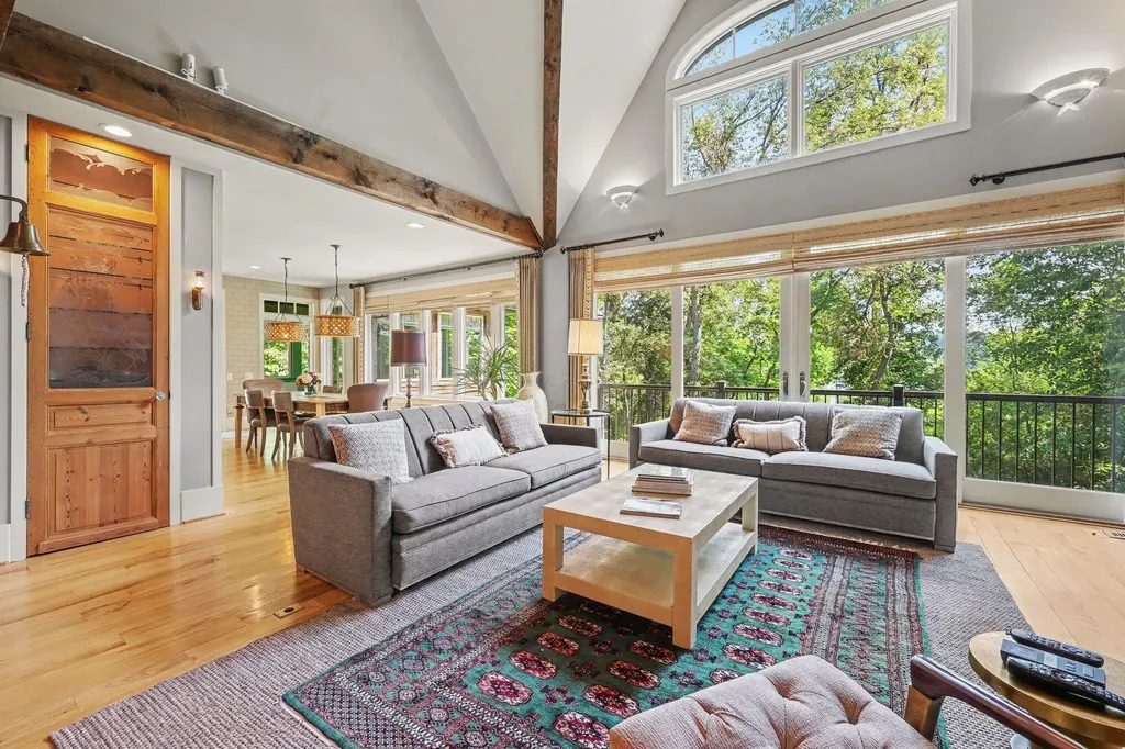 1155 W Huron River Drive Ann Arbor Charter Township MI 48103