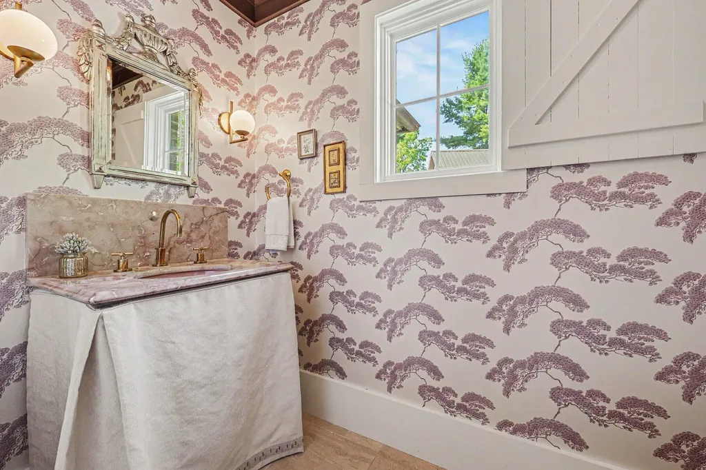 1155 W Huron River Drive Ann Arbor Charter Township MI 48103