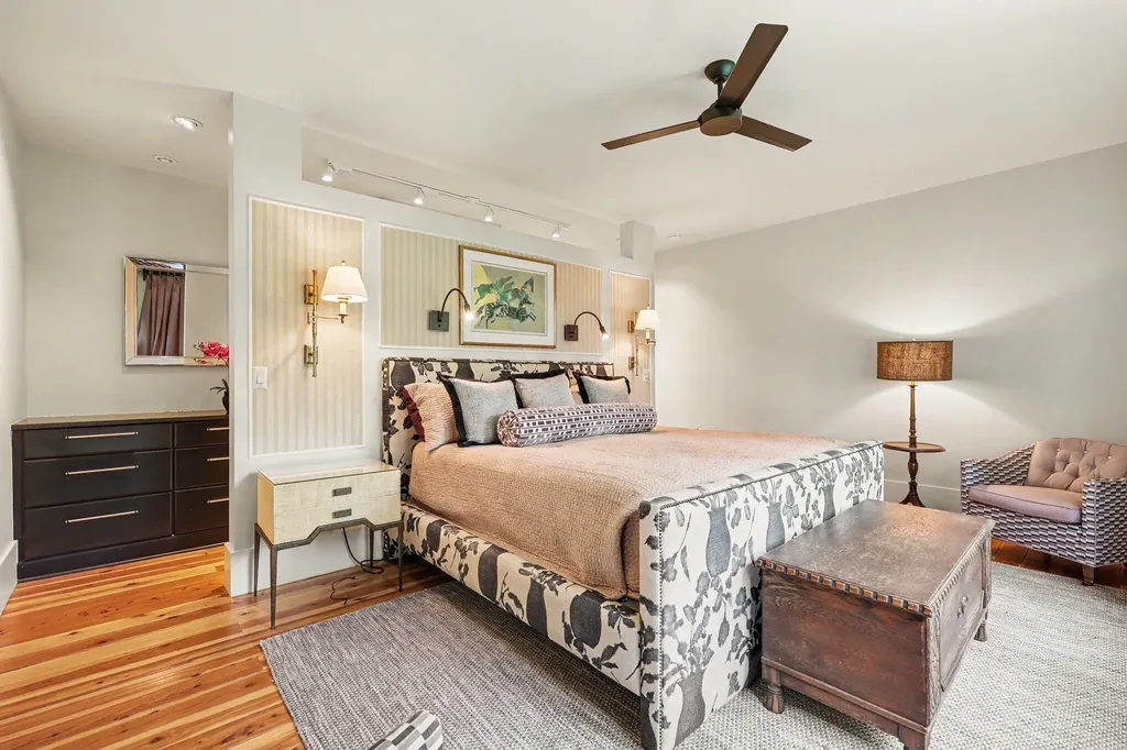 1155 W Huron River Drive Ann Arbor Charter Township MI 48103