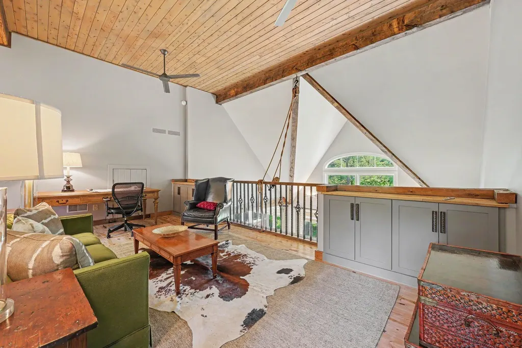 1155 W Huron River Drive Ann Arbor Charter Township MI 48103