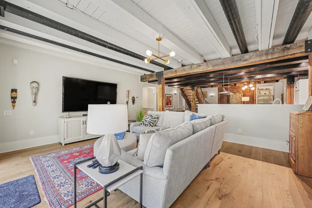 1155 W Huron River Drive Ann Arbor Charter Township MI 48103