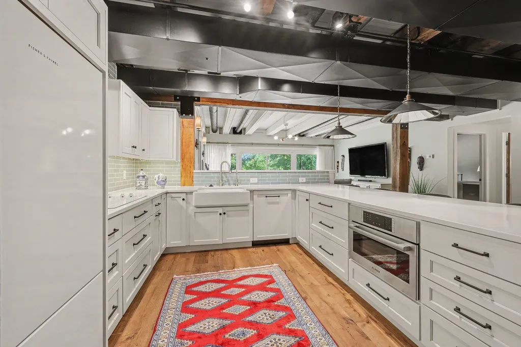 1155 W Huron River Drive Ann Arbor Charter Township MI 48103
