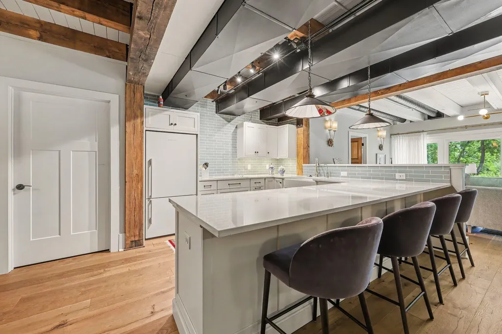 1155 W Huron River Drive Ann Arbor Charter Township MI 48103
