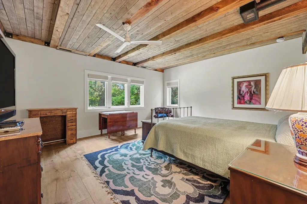 1155 W Huron River Drive Ann Arbor Charter Township MI 48103