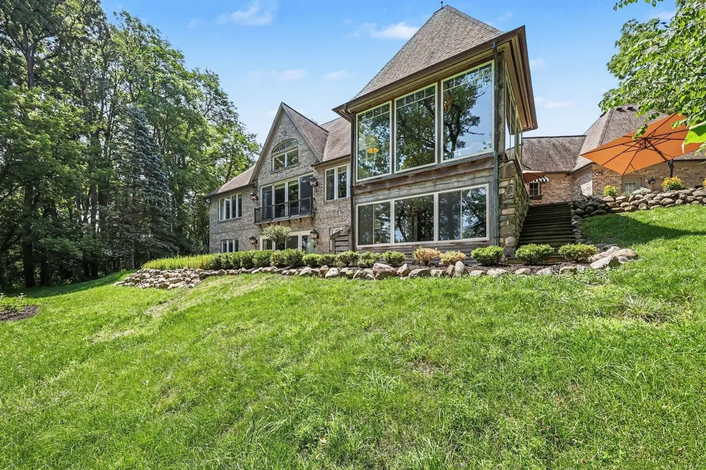 1155 W Huron River Drive Ann Arbor Charter Township MI 48103