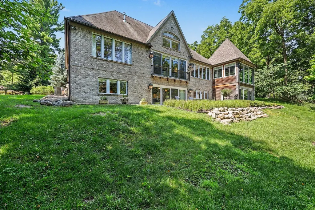 1155 W Huron River Drive Ann Arbor Charter Township MI 48103