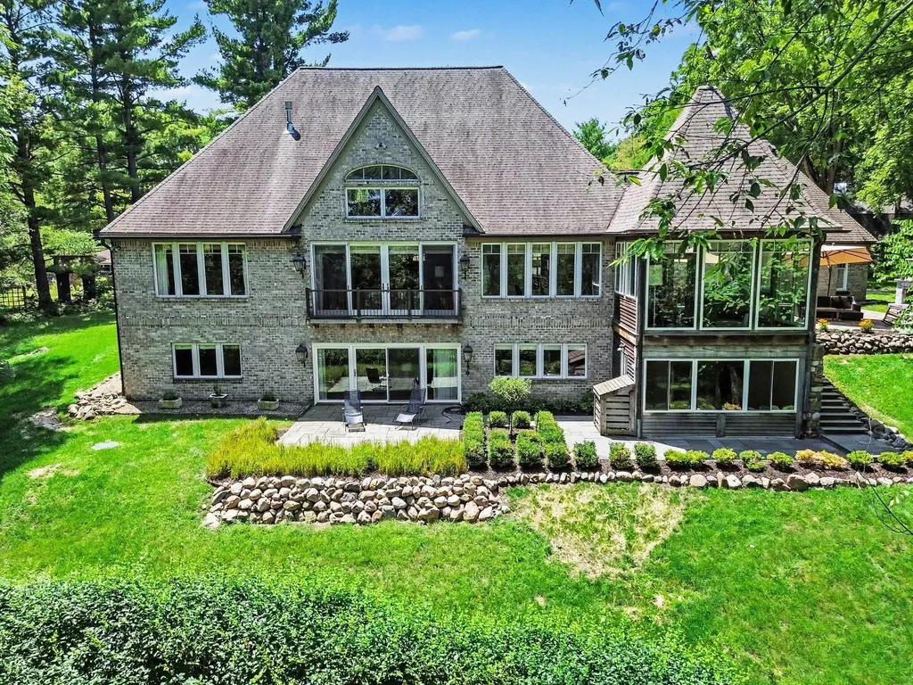 1155 W Huron River Drive Ann Arbor Charter Township MI 48103