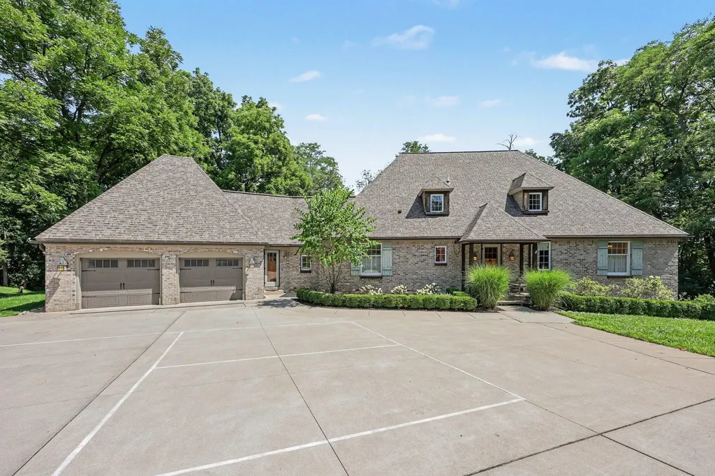 1155 W Huron River Drive Ann Arbor Charter Township MI 48103