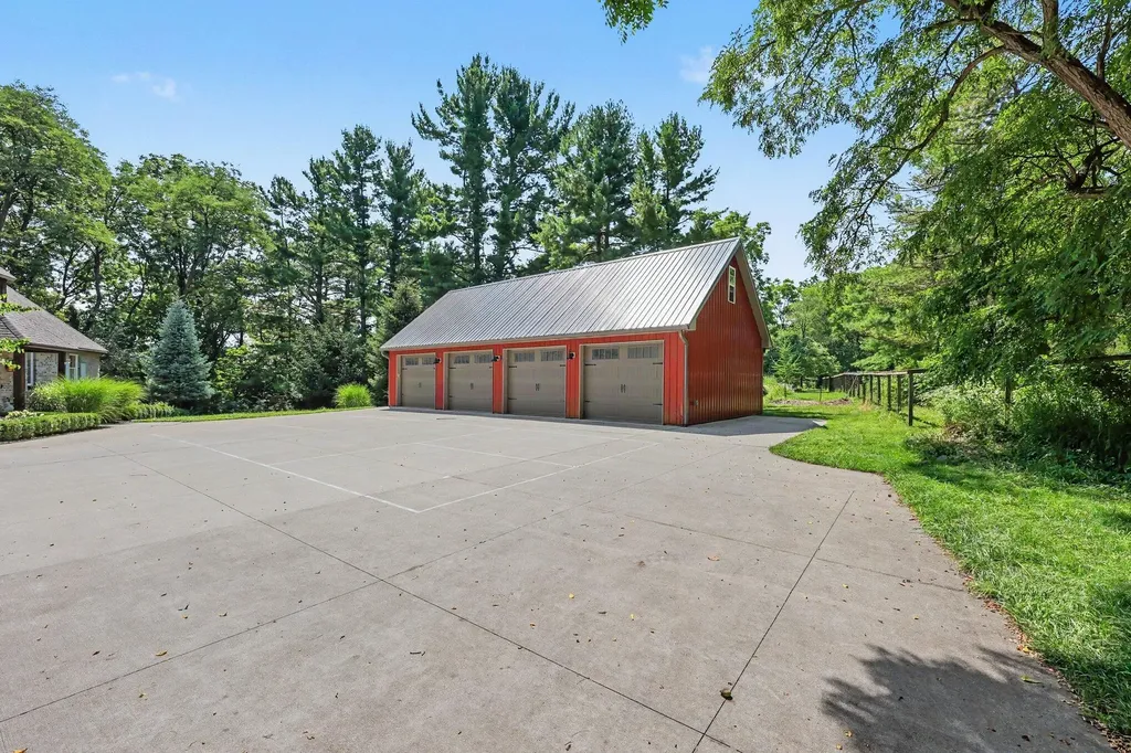 1155 W Huron River Drive Ann Arbor Charter Township MI 48103
