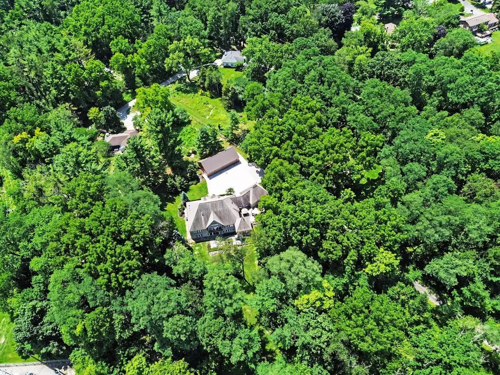 1155 W Huron River Drive Ann Arbor Charter Township MI 48103