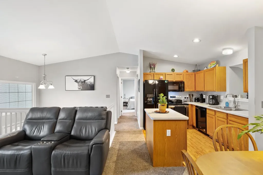 6824 Maplelawn Drive Ypsilanti Charter Township MI 48197