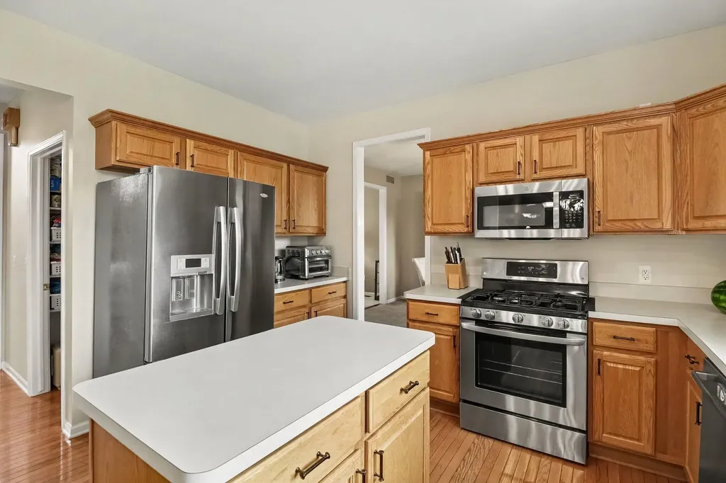 479 Derby Court York Charter Township MI 48176