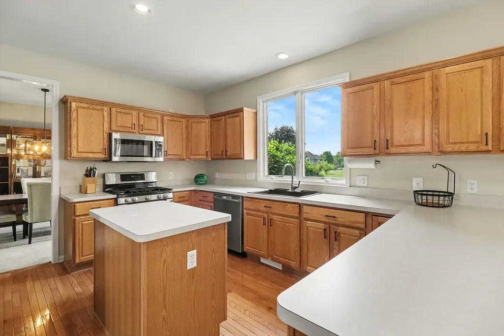 479 Derby Court York Charter Township MI 48176