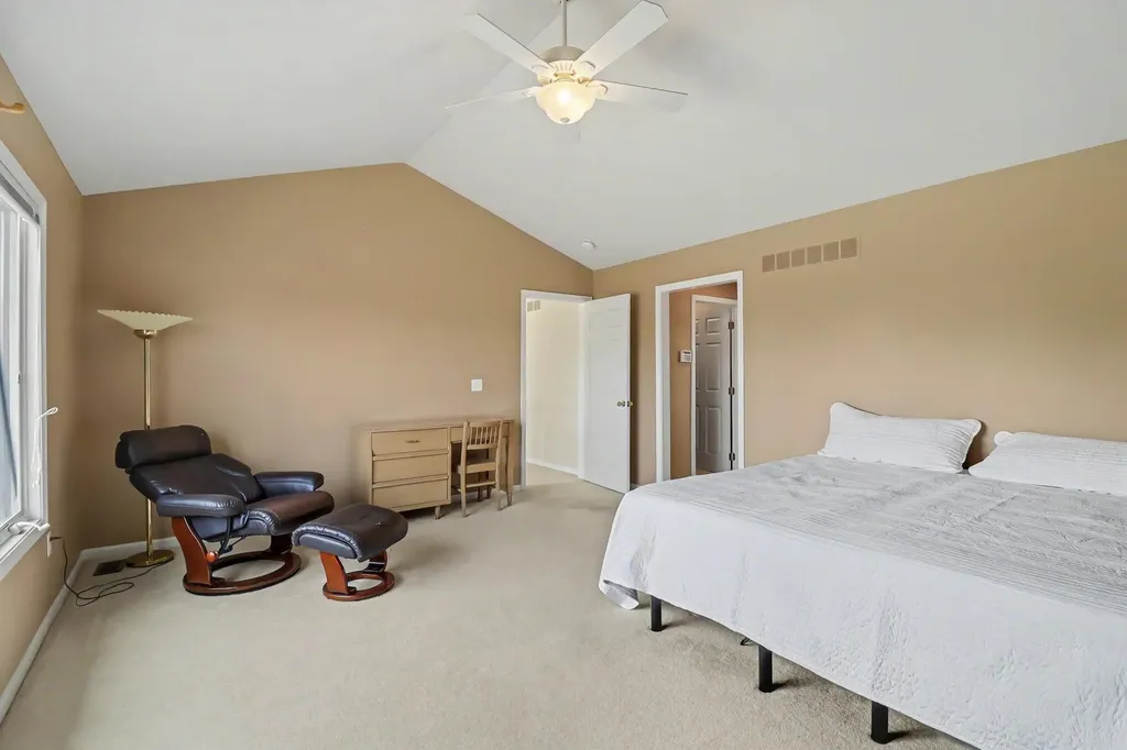 479 Derby Court York Charter Township MI 48176