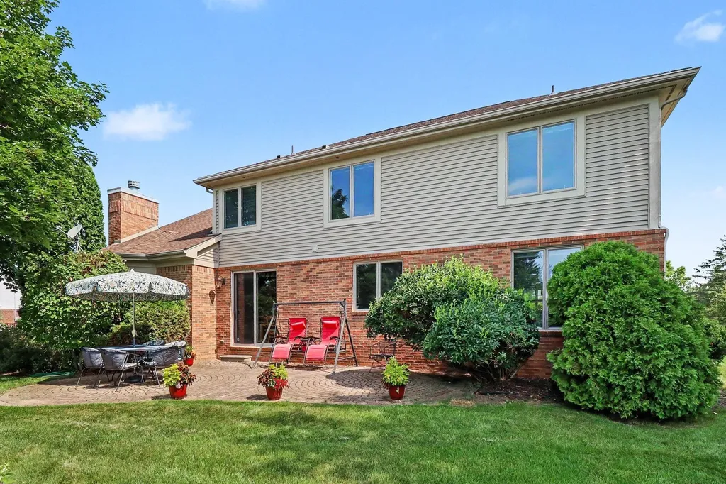 479 Derby Court York Charter Township MI 48176